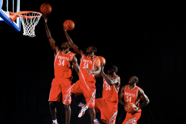 三步上籃動作要領(lǐng)是什么？